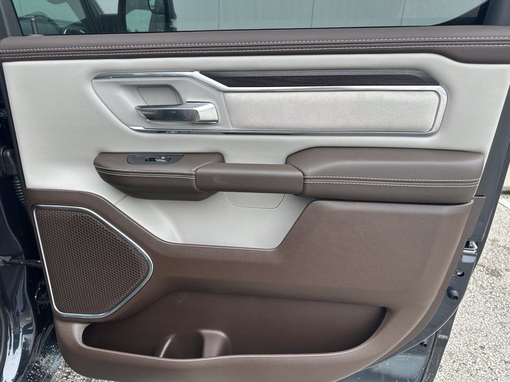 2027 RAM 1500 Laramie