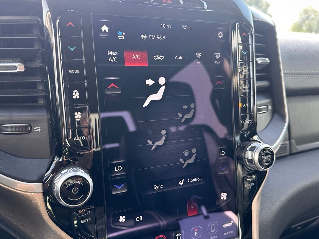 2019 RAM 1500 Laramie