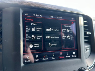 2019 RAM 1500 Laramie