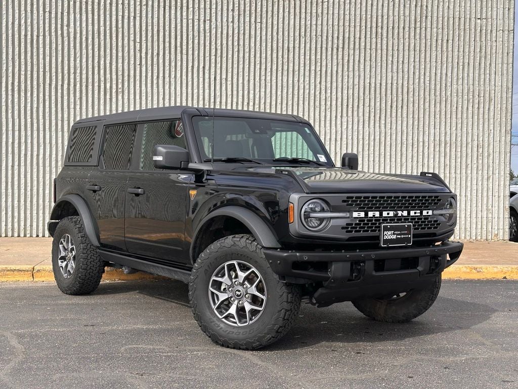 2023 Ford Bronco Base