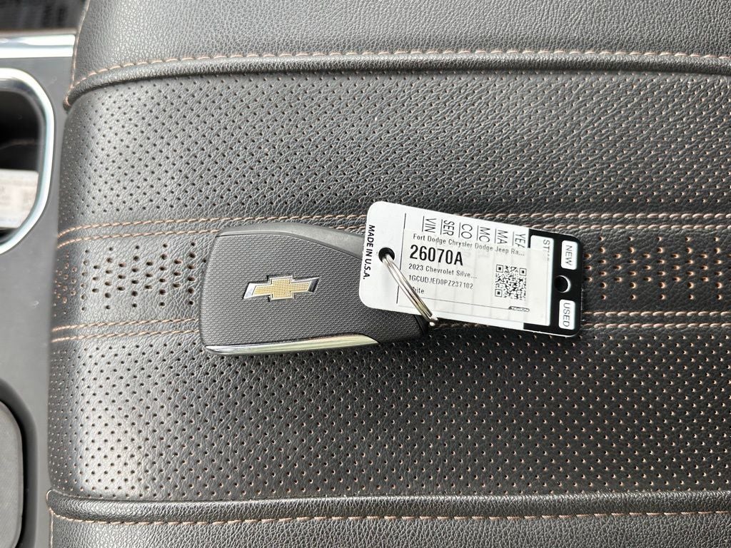2023 Chevrolet Silverado 1500 High Country