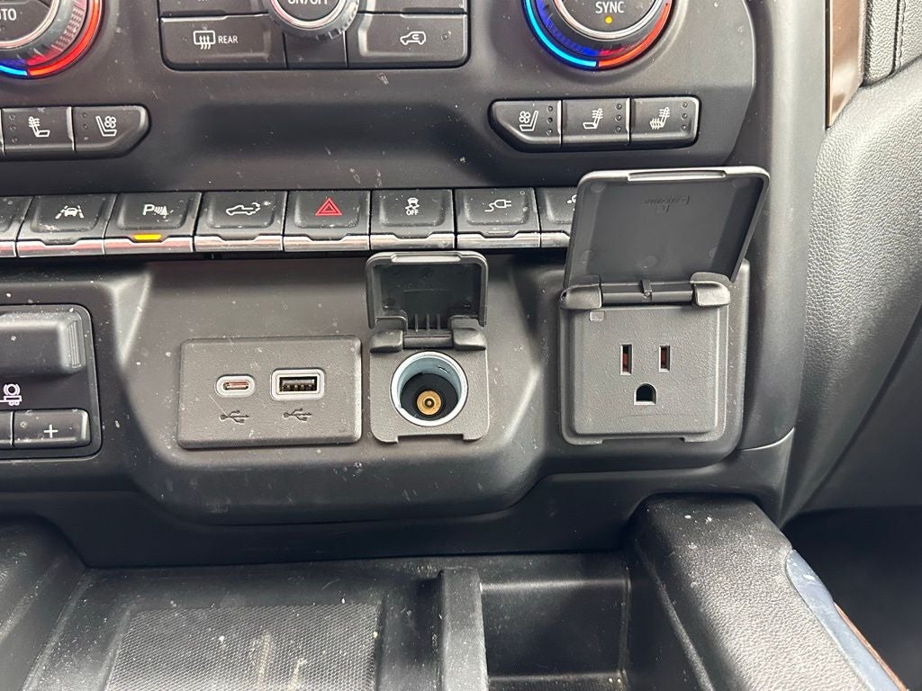 2022 Chevrolet Silverado 1500 LTD High Country