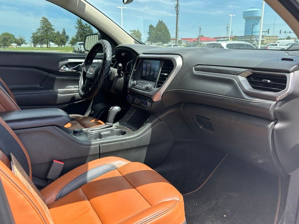 2017 GMC Acadia SLT-1