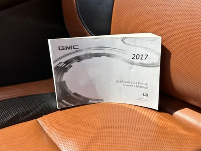 2017 GMC Acadia SLT-1