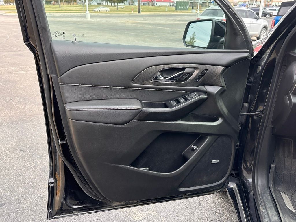 2022 Chevrolet Traverse Premier