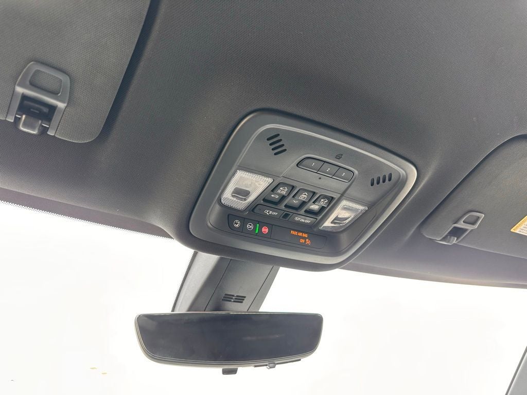 2022 Chevrolet Traverse Premier