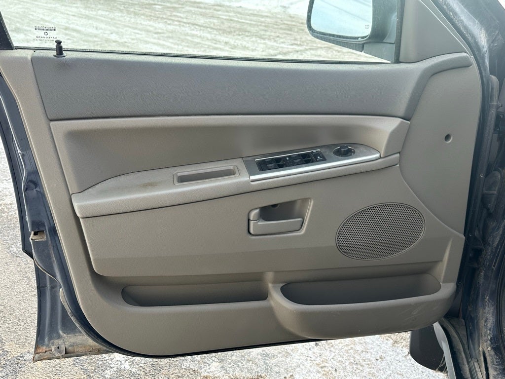 2005 Jeep Grand Cherokee Laredo