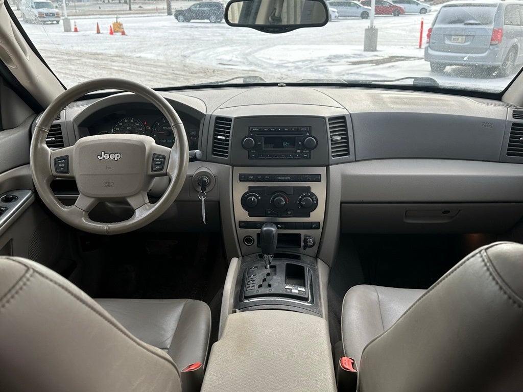 2005 Jeep Grand Cherokee Laredo