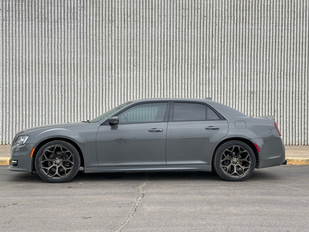2018 Chrysler 300 S