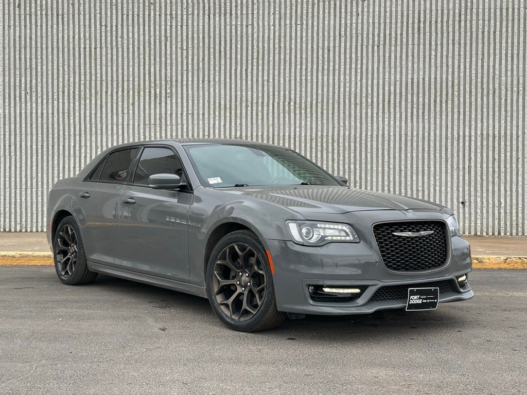 2018 Chrysler 300 S