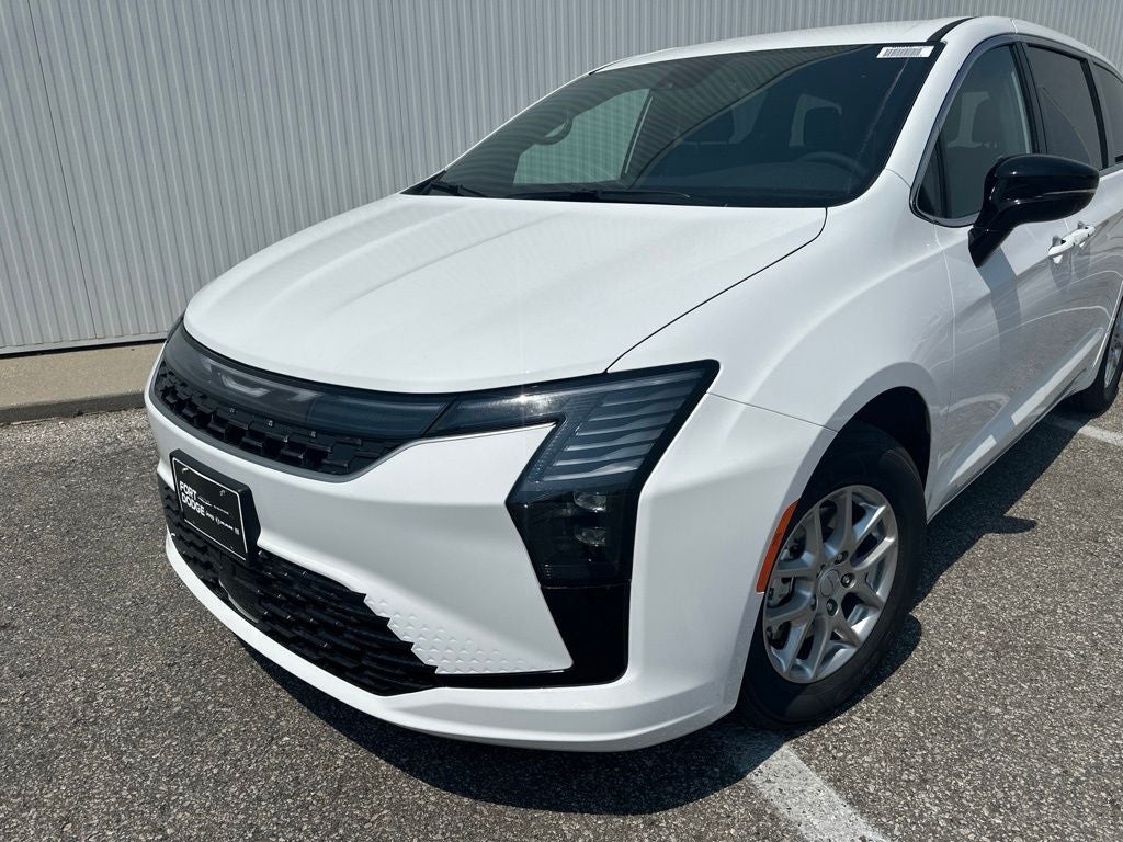 2027 Chrysler Pacifica Select