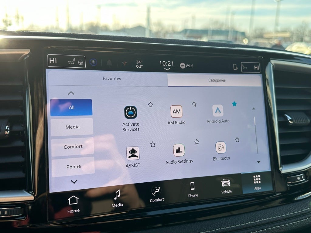 2026 Chrysler Pacifica Select