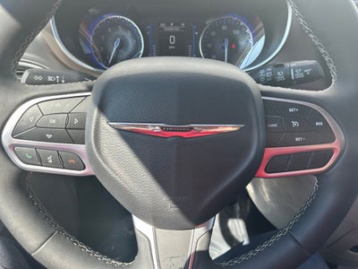 2024 Chrysler Voyager LX