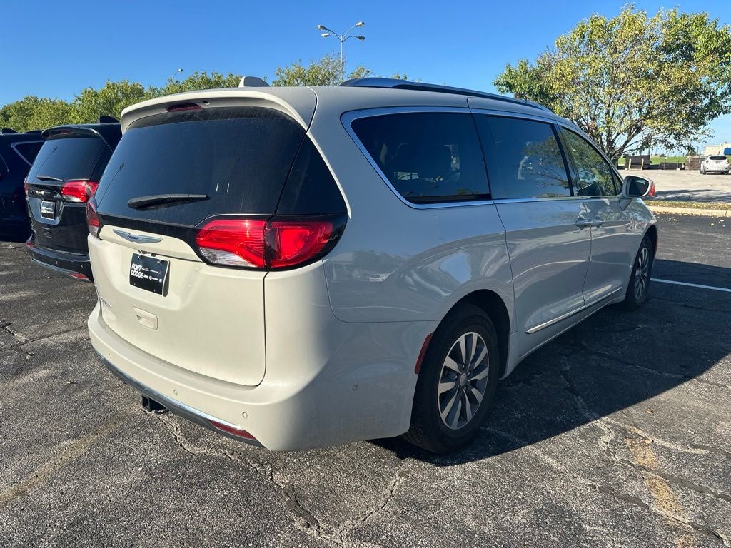 2020 Chrysler Pacifica Touring L Plus