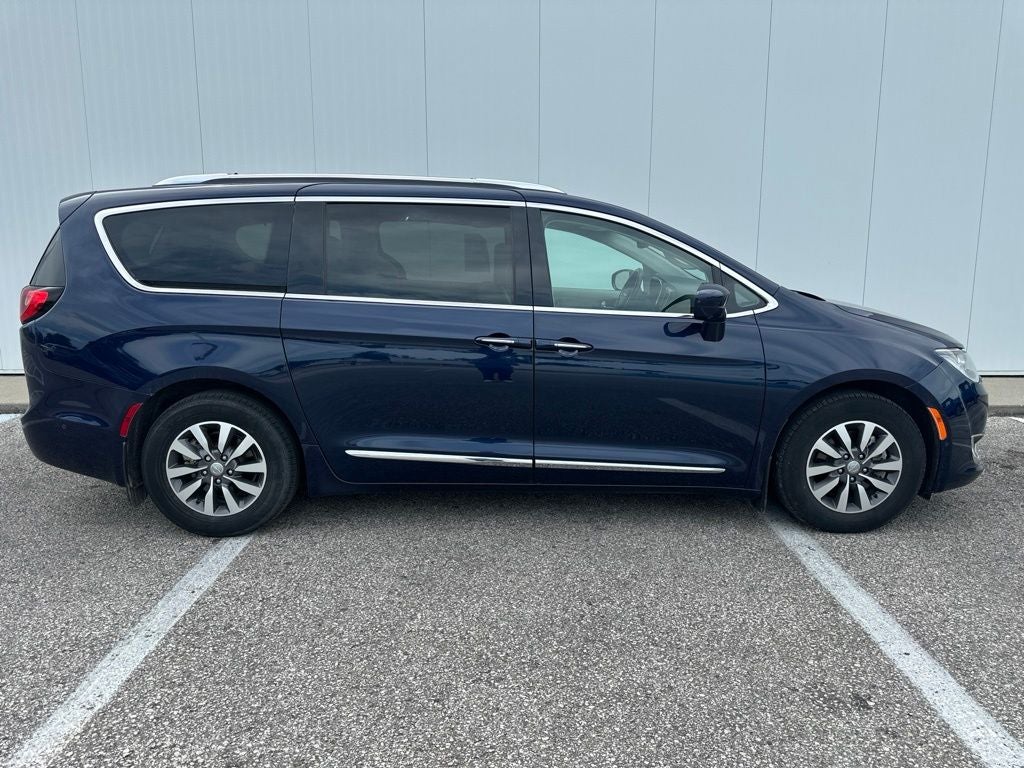 2020 Chrysler Pacifica Touring L Plus