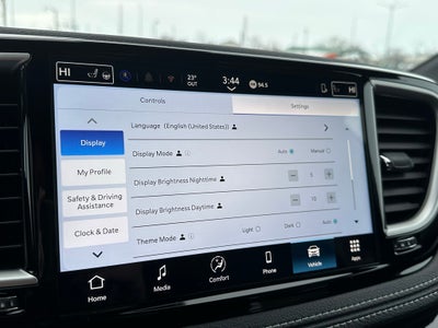 2026 Chrysler Pacifica Select