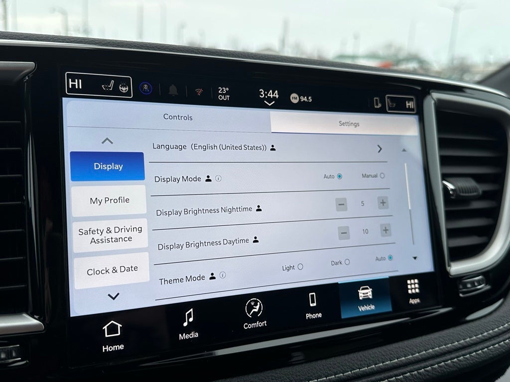 2026 Chrysler Pacifica Select