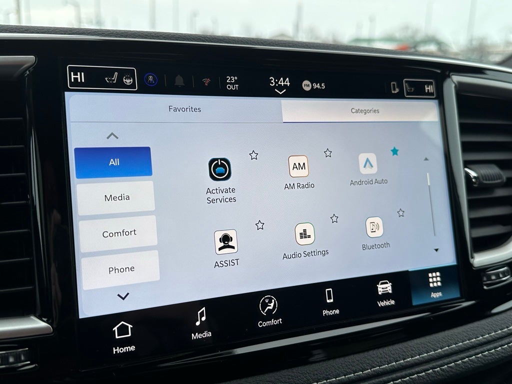 2026 Chrysler Pacifica Select