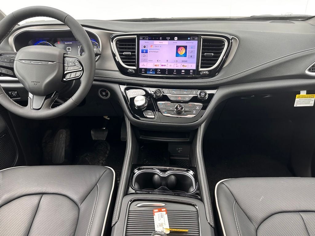 2027 Chrysler Pacifica Limited