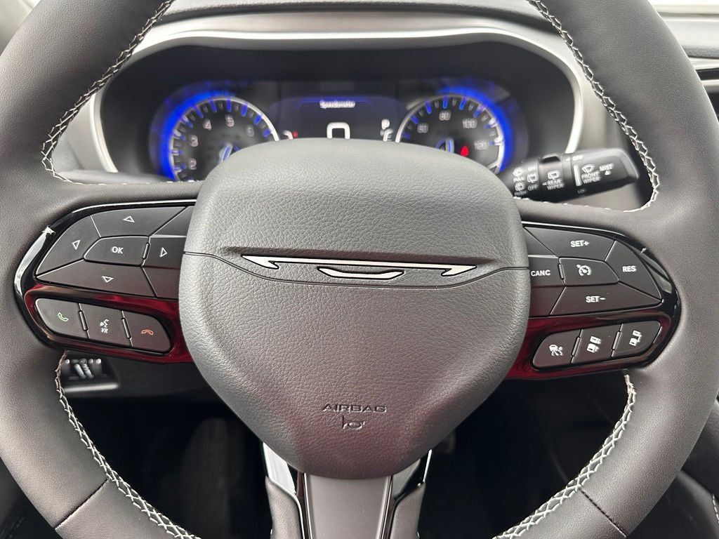 2027 Chrysler Pacifica Limited