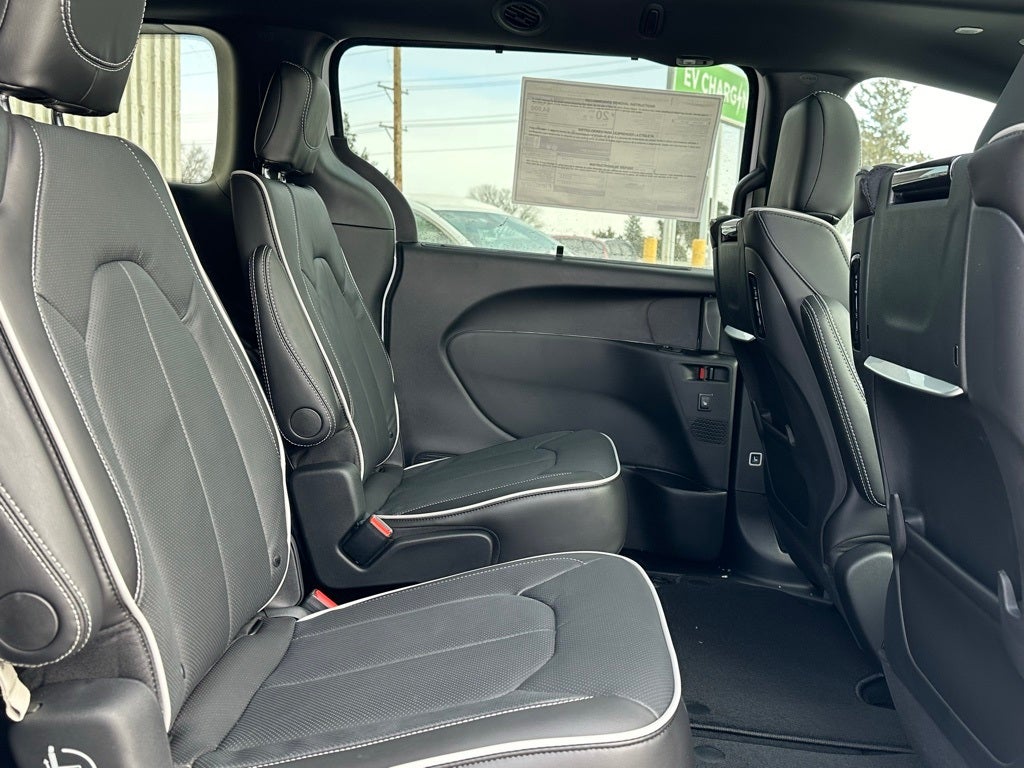 2026 Chrysler Pacifica Limited