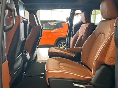 2026 Chrysler Pacifica Pinnacle