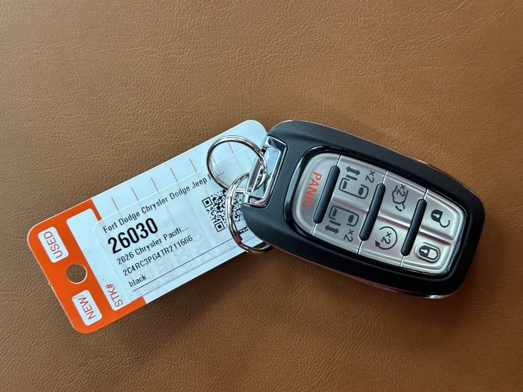 2026 Chrysler Pacifica Pinnacle