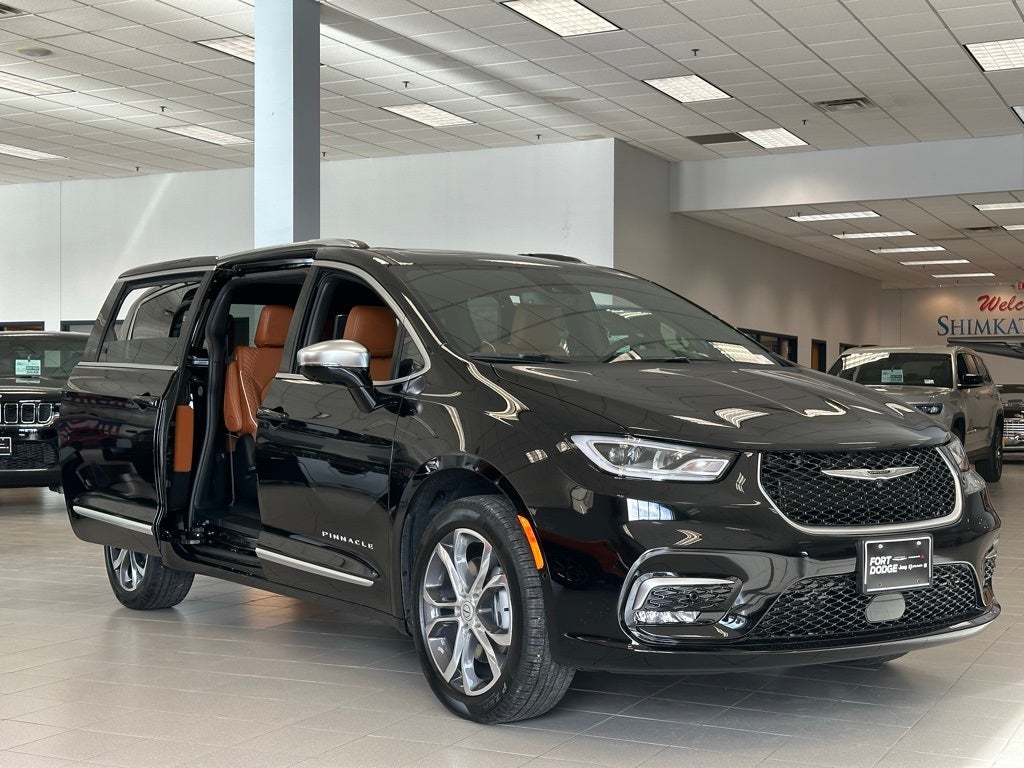 2026 Chrysler Pacifica Pinnacle