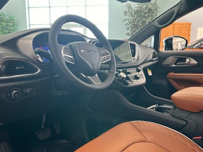 2026 Chrysler Pacifica Pinnacle