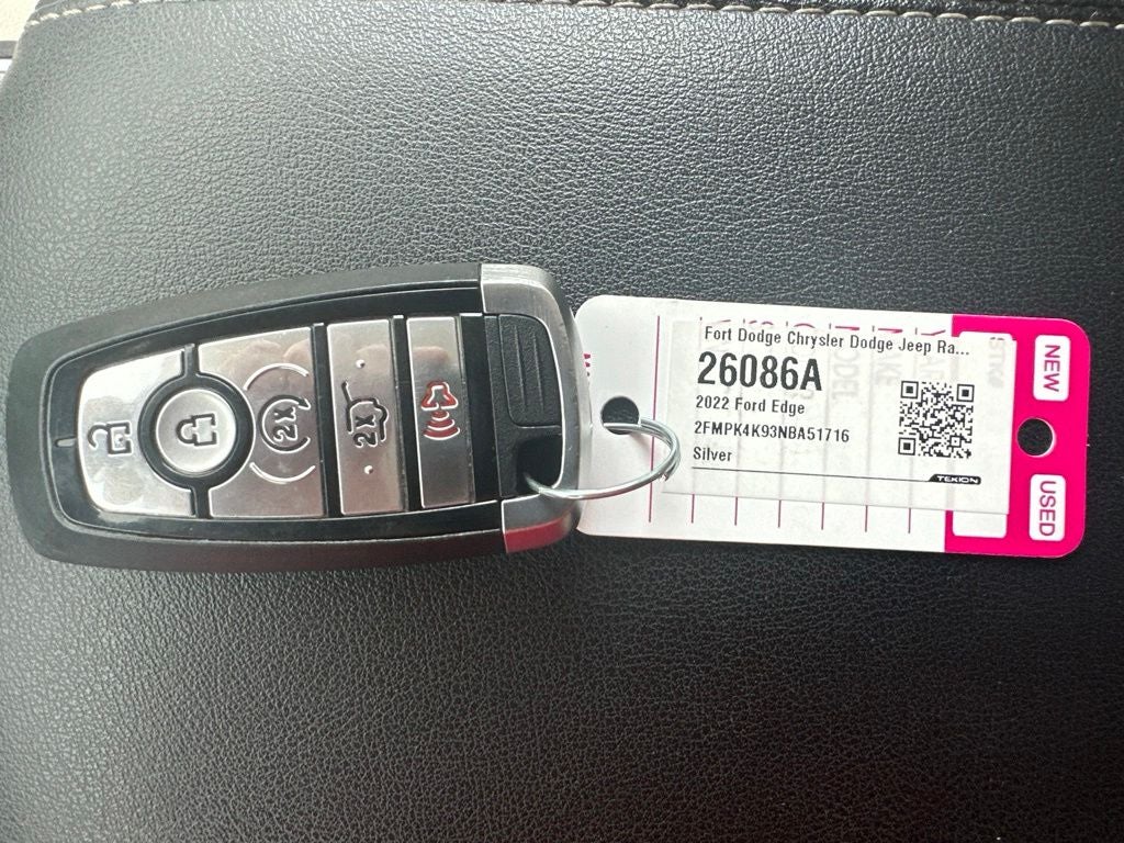 2022 Ford Edge Titanium