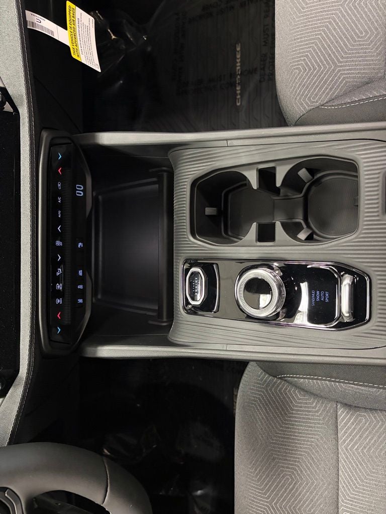 2026 Jeep Cherokee Laredo