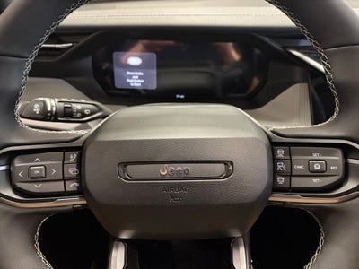 2026 Jeep Cherokee Laredo