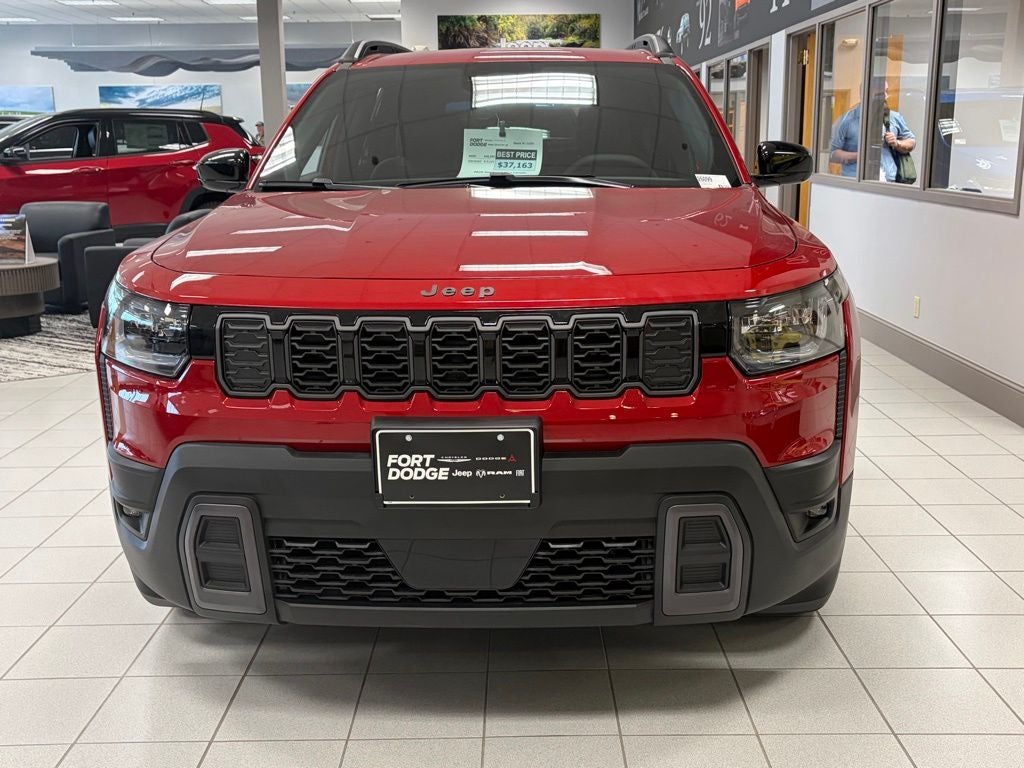 2026 Jeep Cherokee Laredo