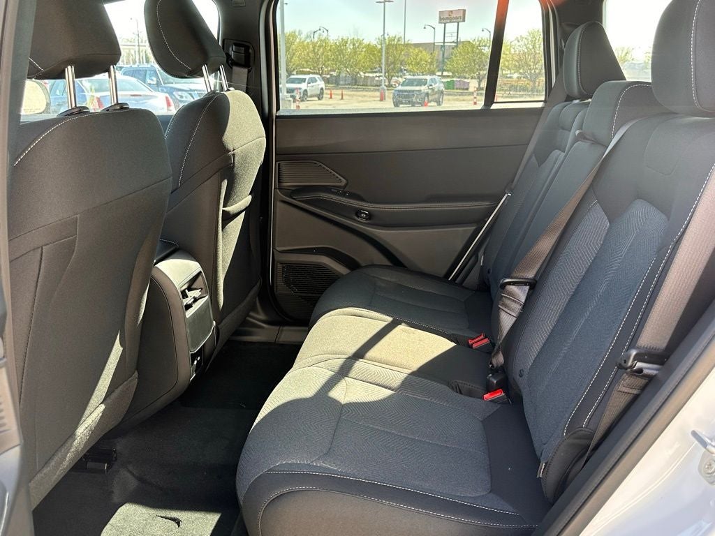 2026 Jeep Cherokee Laredo