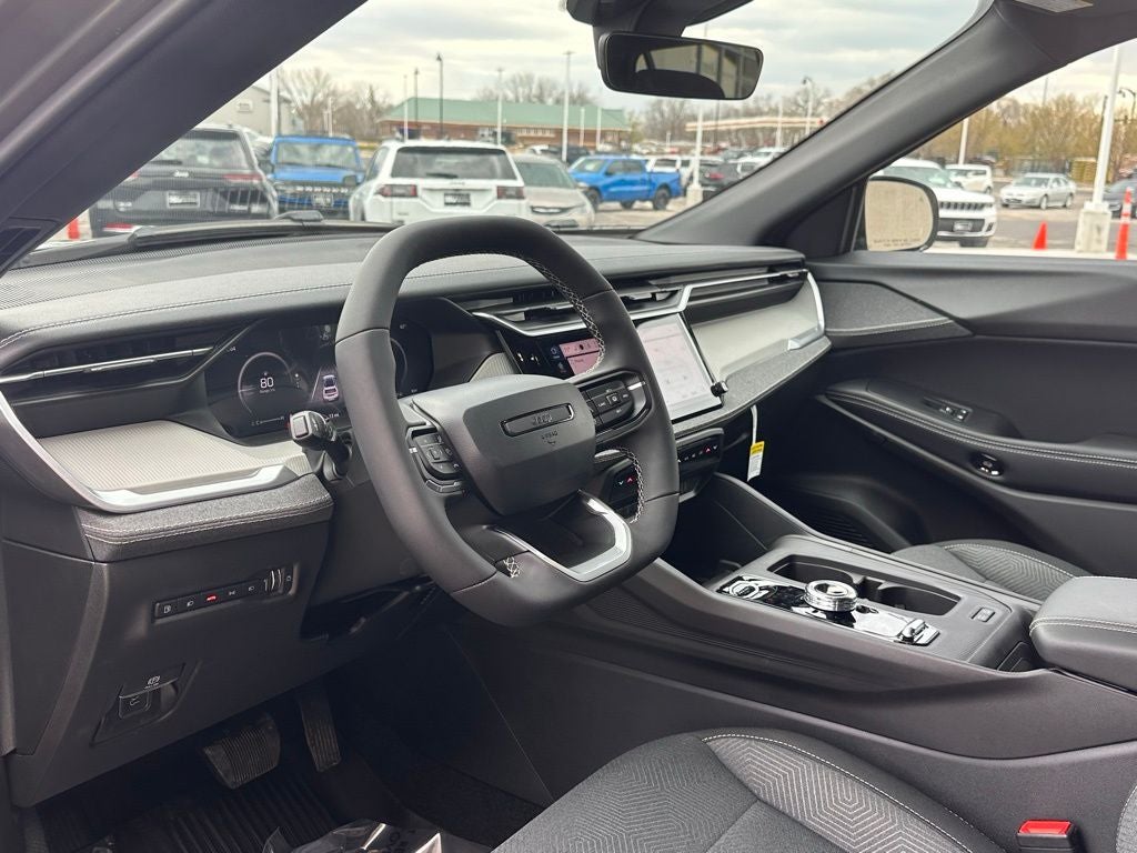 2026 Jeep Cherokee Laredo