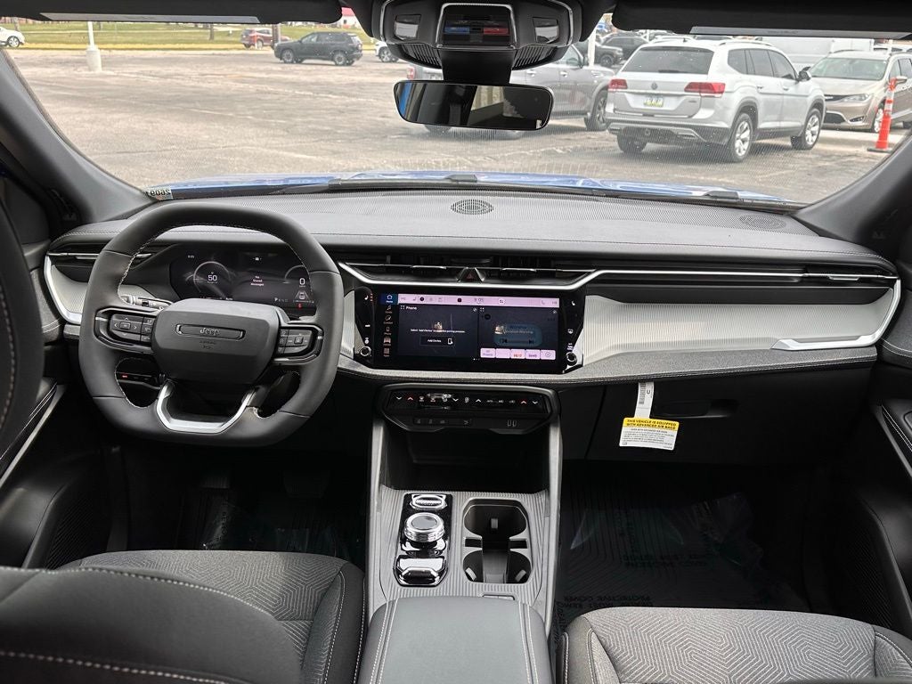 2026 Jeep Cherokee Laredo