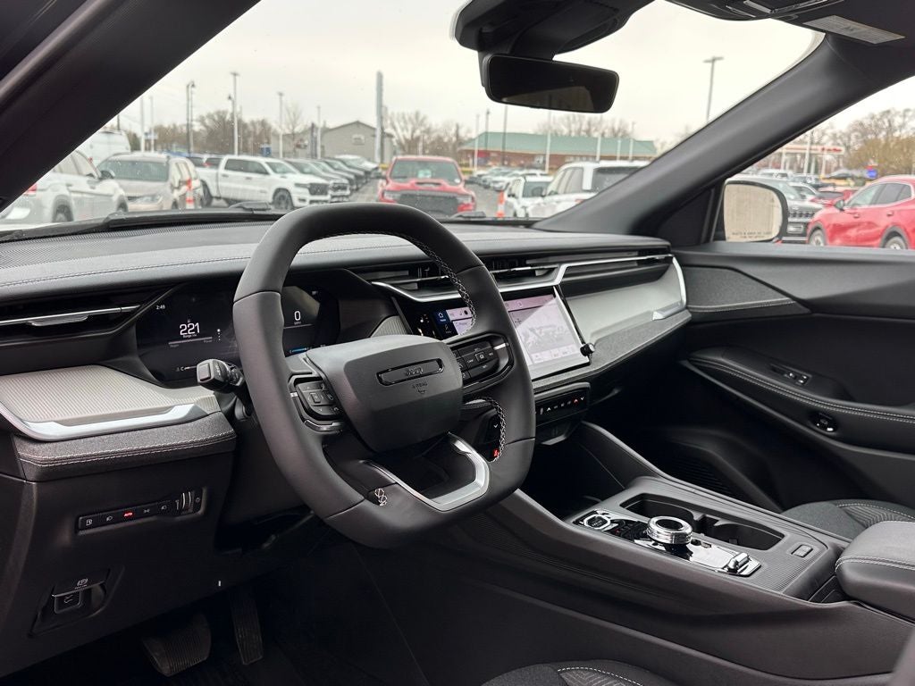 2026 Jeep Cherokee Laredo