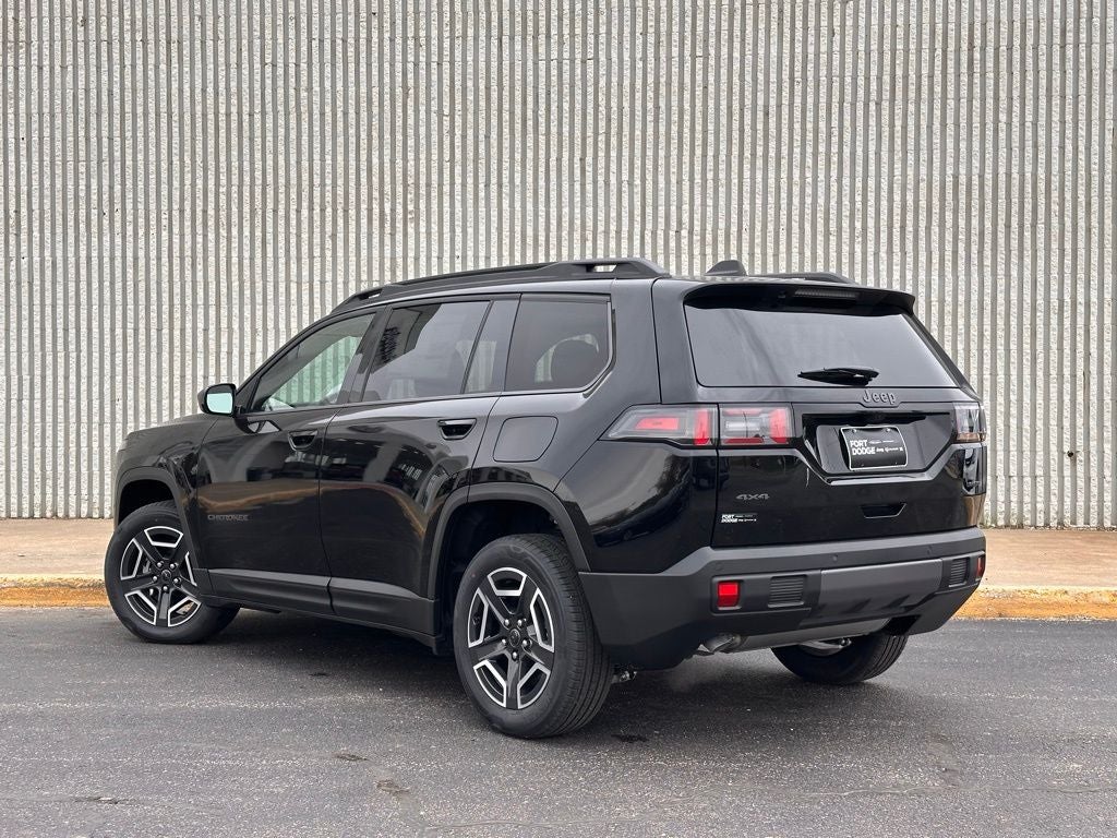 2026 Jeep Cherokee Laredo