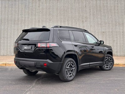 2026 Jeep Cherokee Laredo