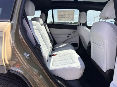 2026 Jeep Cherokee Overland