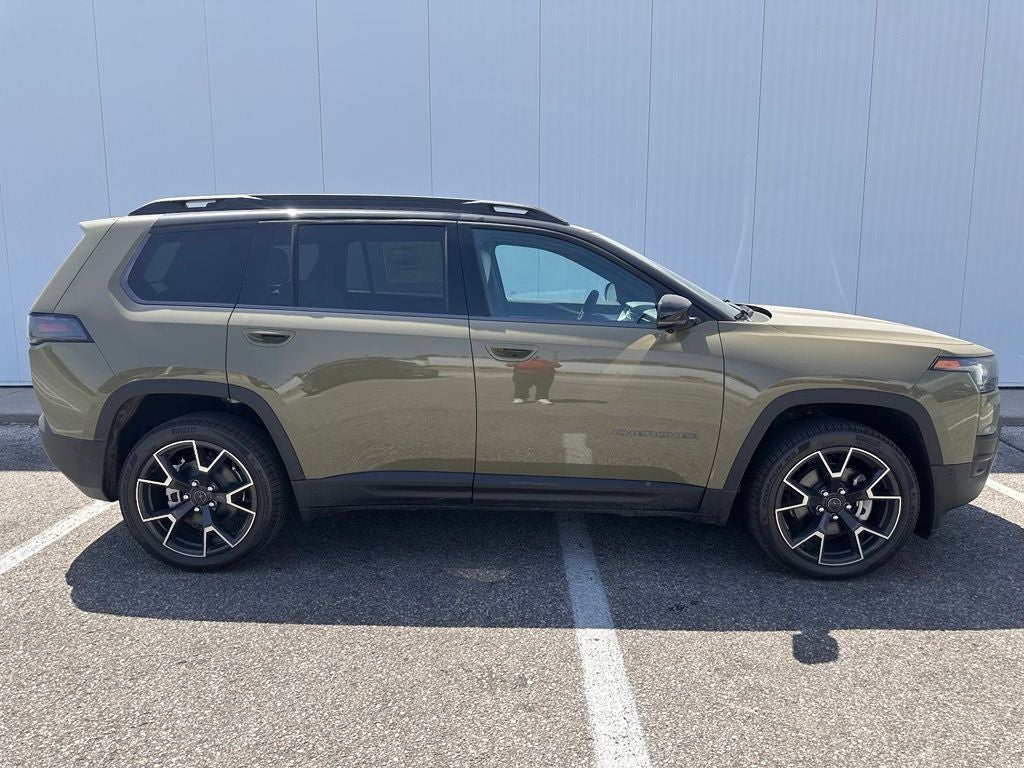 2026 Jeep Cherokee Overland