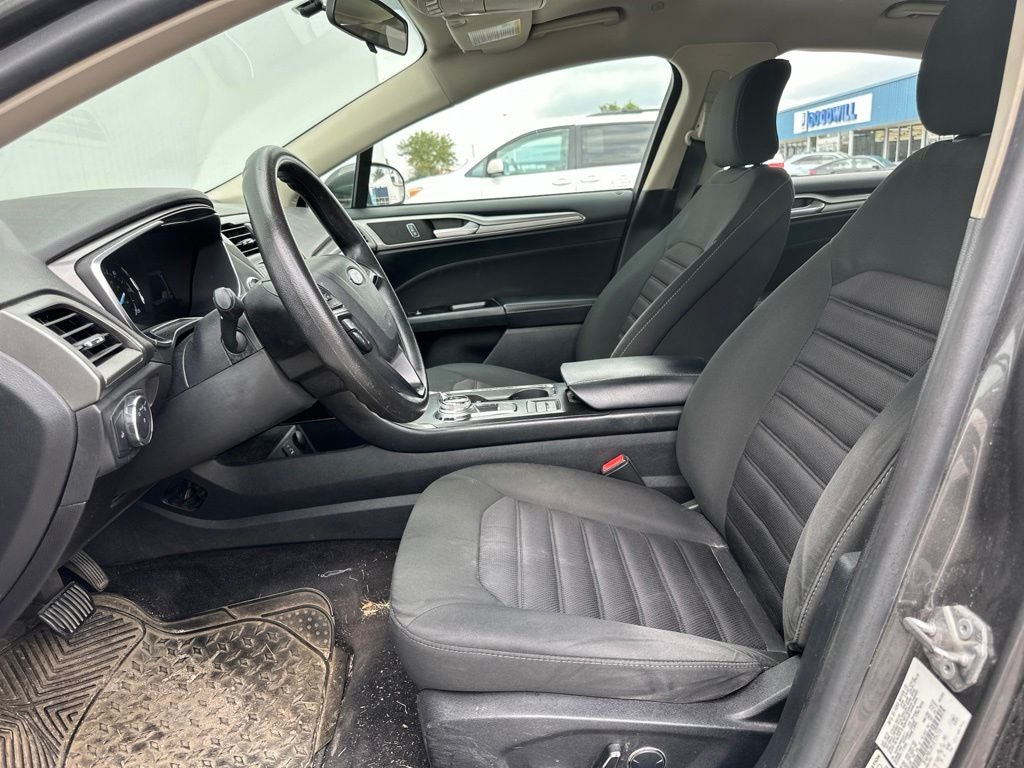 2017 Ford Fusion Hybrid SE