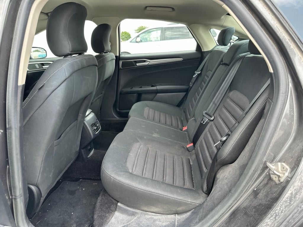 2017 Ford Fusion Hybrid SE