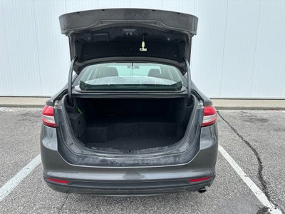 2017 Ford Fusion Hybrid SE