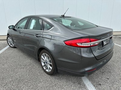 2017 Ford Fusion Hybrid SE