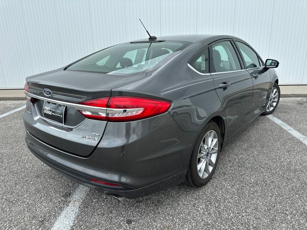 2017 Ford Fusion Hybrid SE