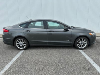 2017 Ford Fusion Hybrid SE