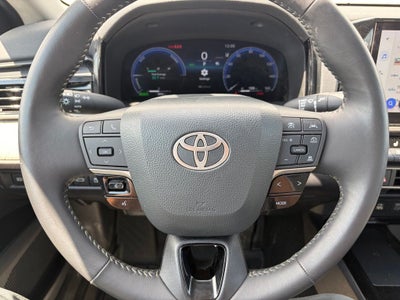 2025 Toyota Camry XLE
