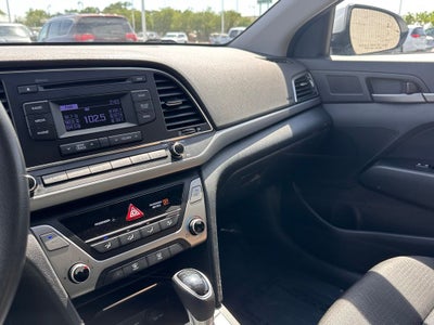 2018 Hyundai Elantra SE