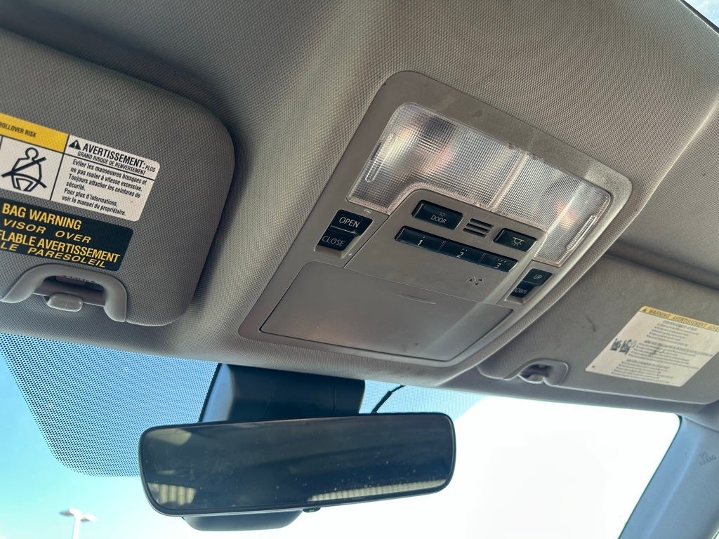 2017 Toyota Highlander SE